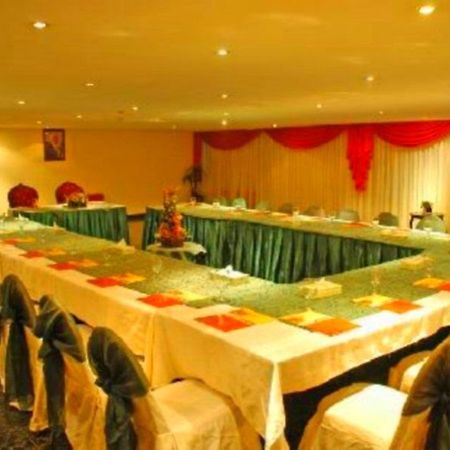 Region Hotel عمان المظهر الخارجي الصورة